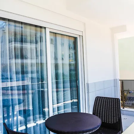 Ale Apartmanhotel 3*