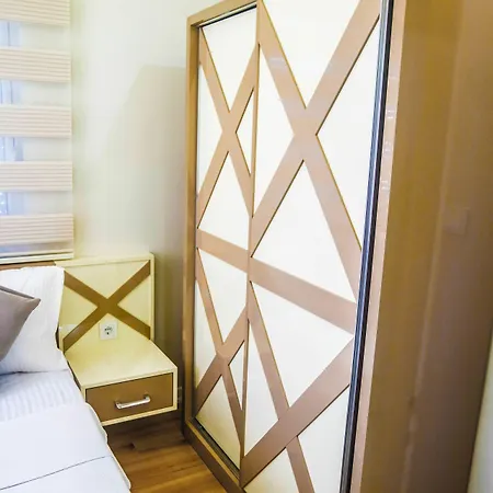 Hotel apartamentowy Ale